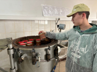 Крафтовые сыры, тушенка по ГОСТу и полезная пастила: какие самарские продукты участвуют в конкурсе брендов «Знай наших»